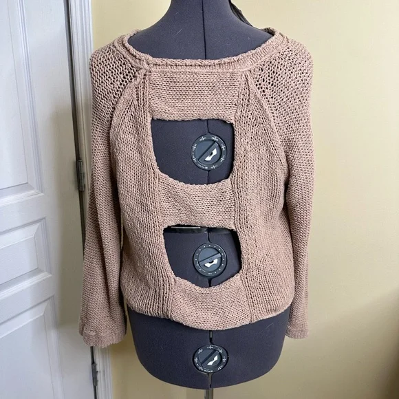 Free People tan Endless Stories open back sweater size large - Picture 5 of 11